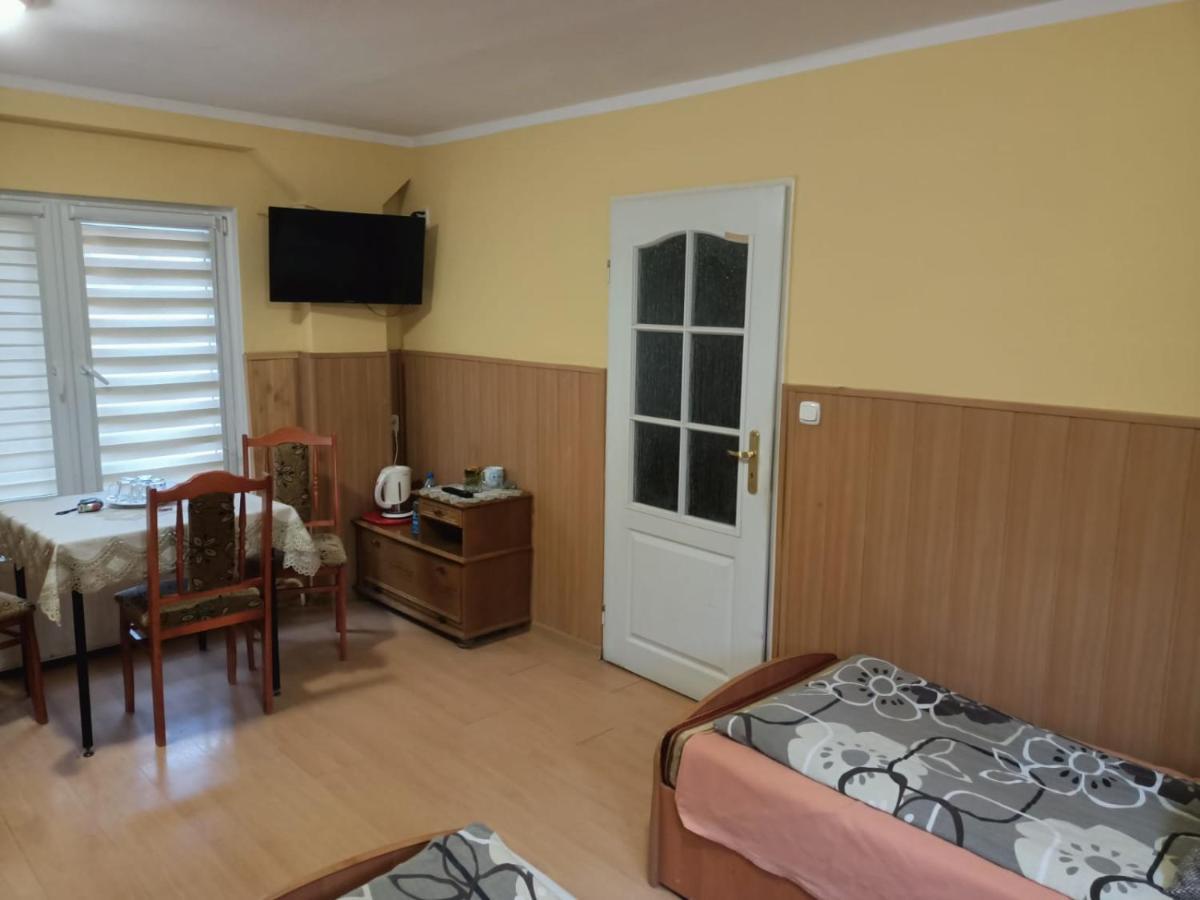 Motel Sportowy Osir Jawor Exterior photo